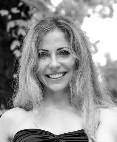 Olena Stratyuk photo